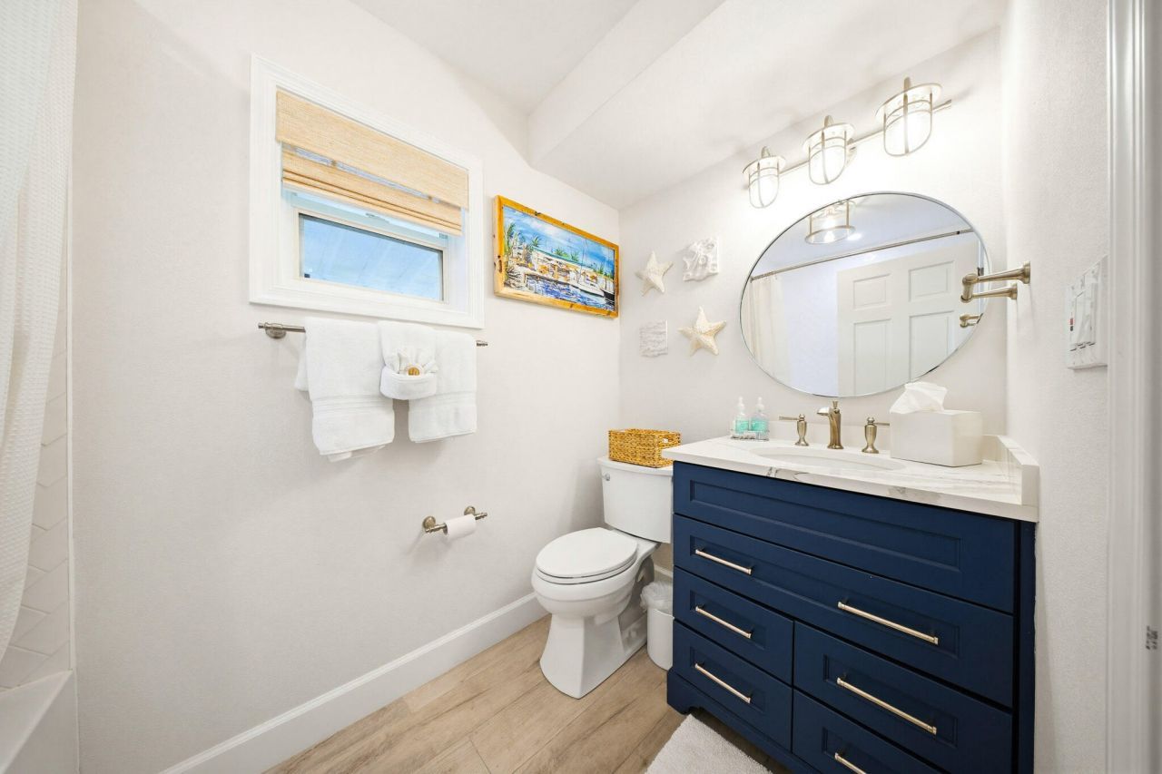 77 Bay Drive, Saddle Bunch, FL 33040 Photo