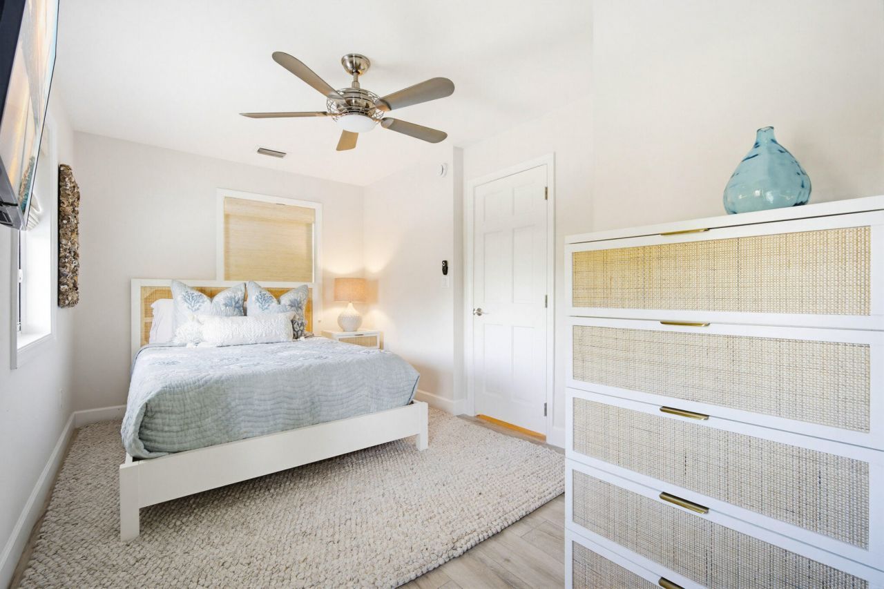 77 Bay Drive, Saddle Bunch, FL 33040 Photo