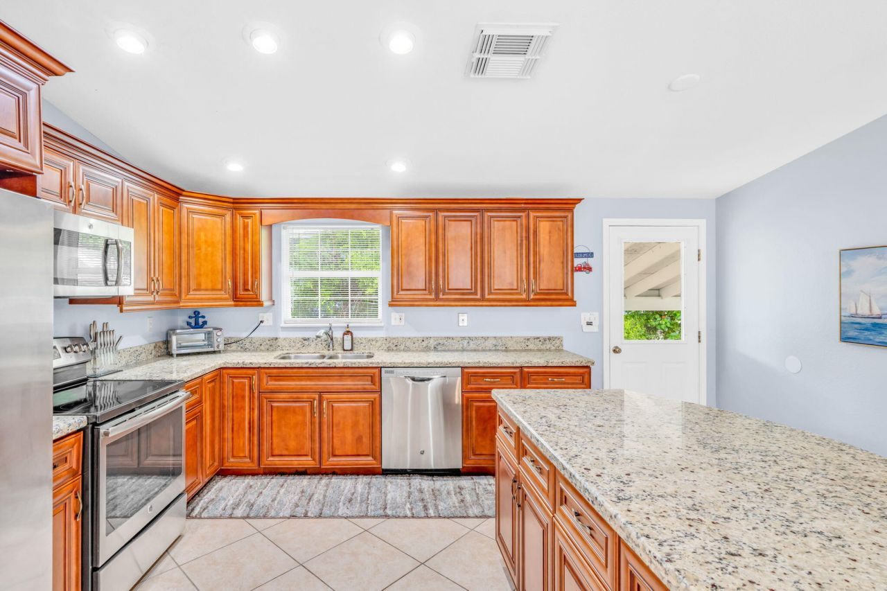 57485 Gibson Street, Marathon, FL 33050 Photo