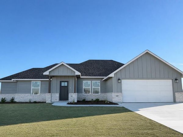 137 Zaragosa Drive, Lipan, TX 76462