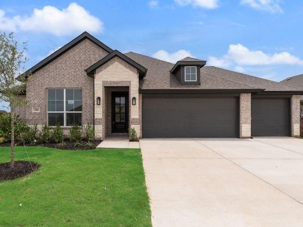 284 Coronado Court, Granbury, TX 76048