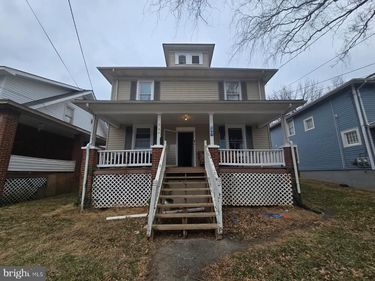 666 MONTROSE AVENUE SE, ROANOKE, VA 24014