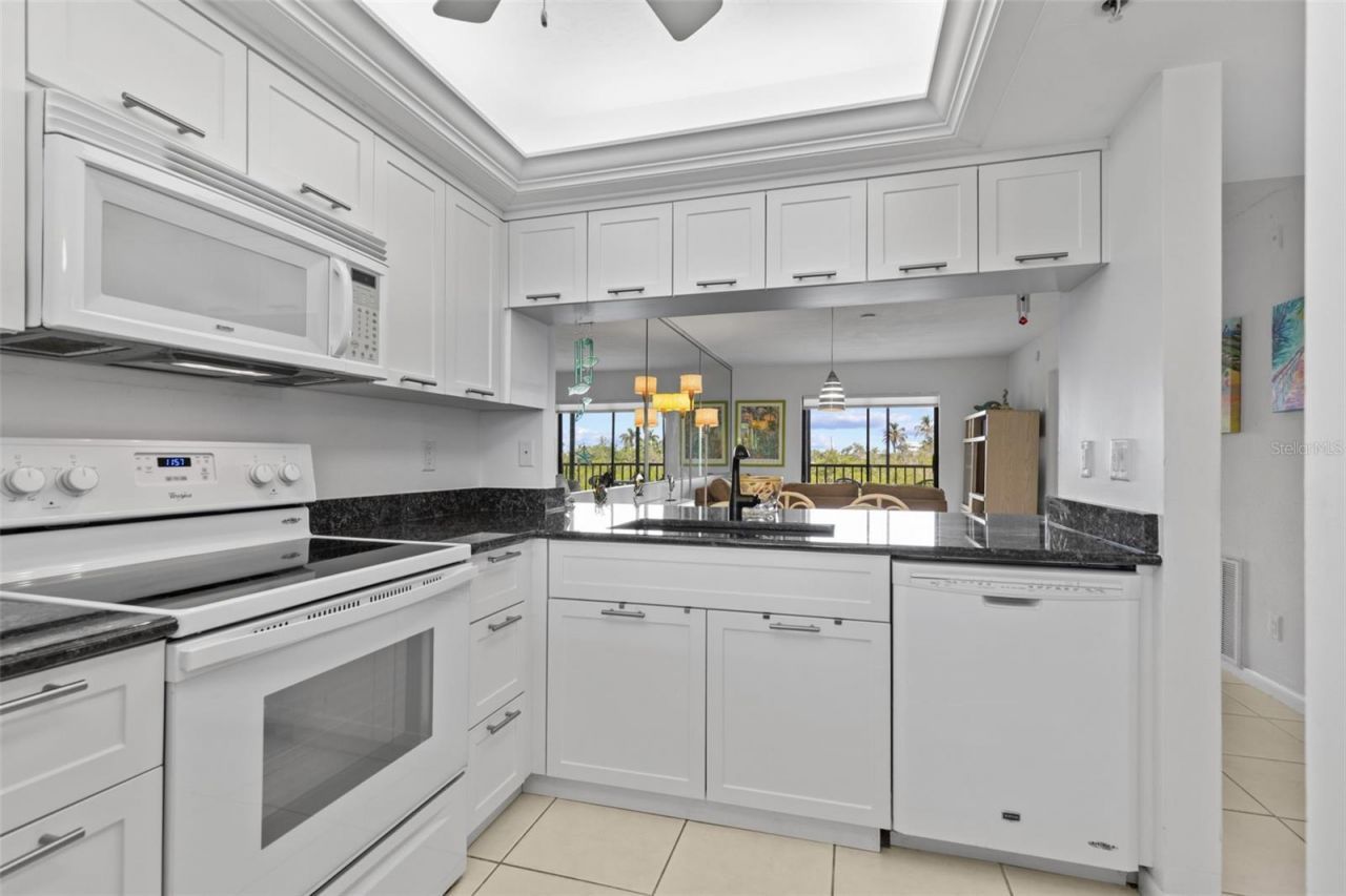 22652 Island Pines Way, Unit 154, Fort Myers Beach, FL 33931 Photo