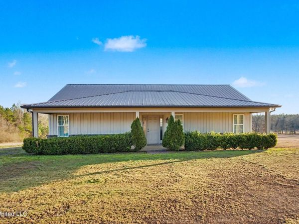 14999 Fairview Road, Byhalia, MS 38611