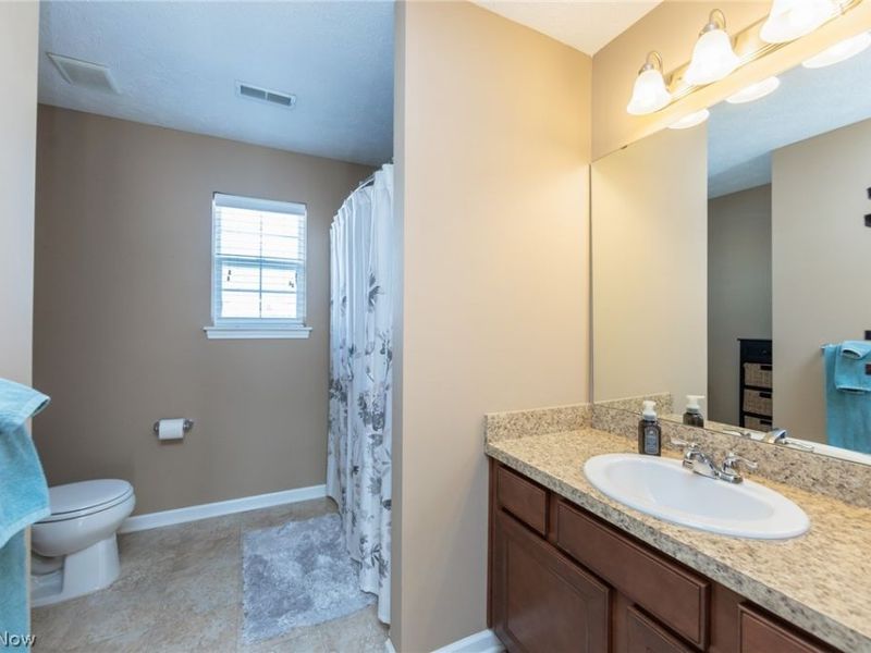 9062 Franklin Drive, North Ridgeville, OH 44039 Photo 33