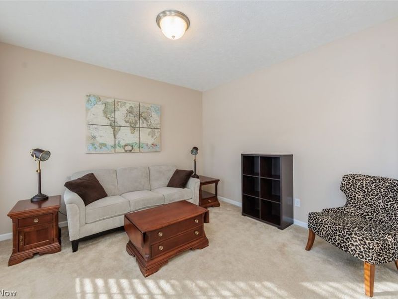 9062 Franklin Drive, North Ridgeville, OH 44039 Photo 5