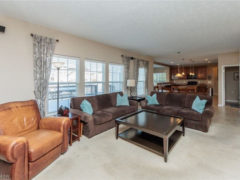 9062 Franklin Drive, North Ridgeville, OH 44039 Photo 9