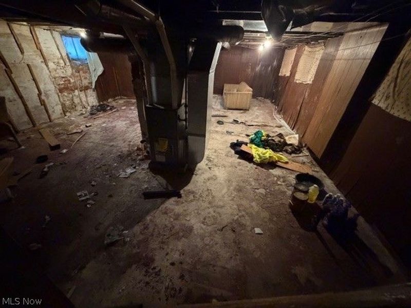 10800 Crestwood Avenue, Cleveland, OH 44104 Photo 33