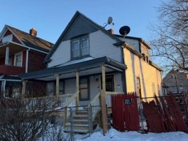 10800 Crestwood Avenue, Cleveland, OH 44104 Photo 5