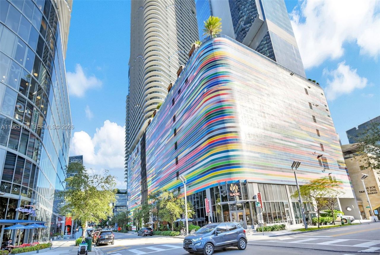 1050 Brickell Ave, Unit 2910, Miami, FL 33131 Photo