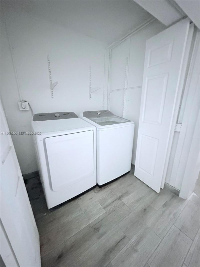 18041 NW 3rd Ave, Miami Gardens, FL 33169 Photo