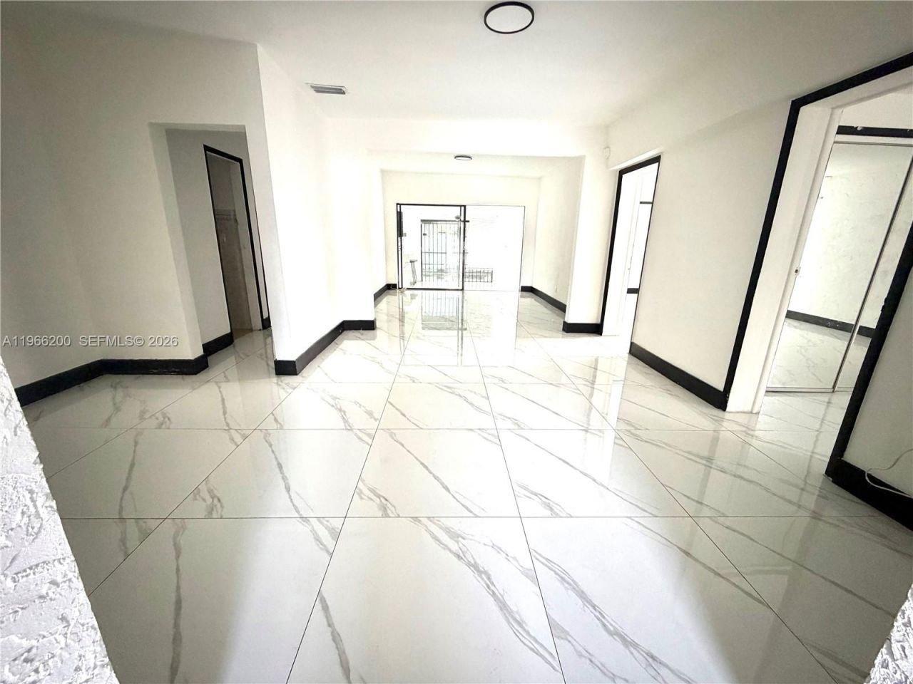 18041 NW 3rd Ave, Miami Gardens, FL 33169 Photo