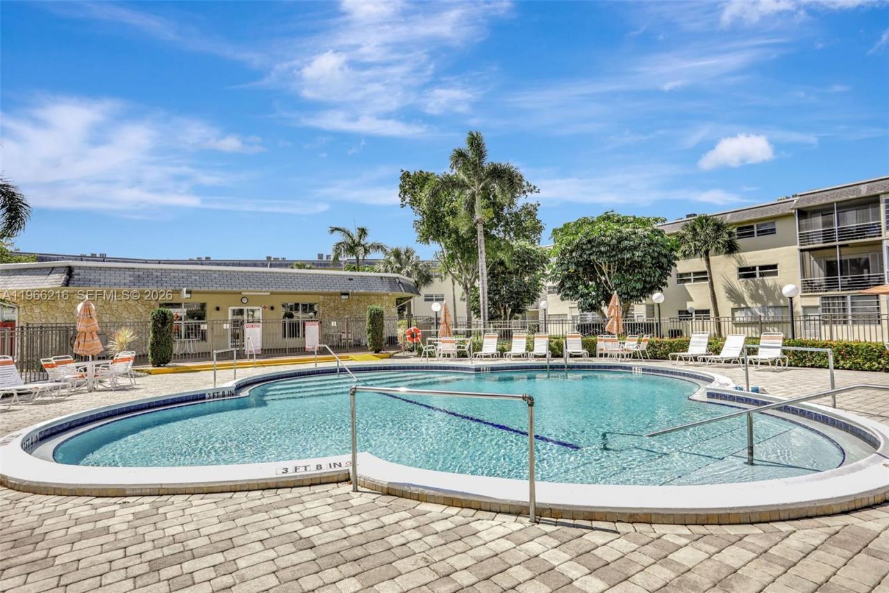 4311 NW 16th St, Unit B103, Lauderhill, FL 33313 Photo