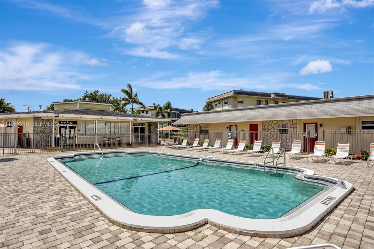 4311 NW 16th St, Unit B103, Lauderhill, FL 33313 Photo