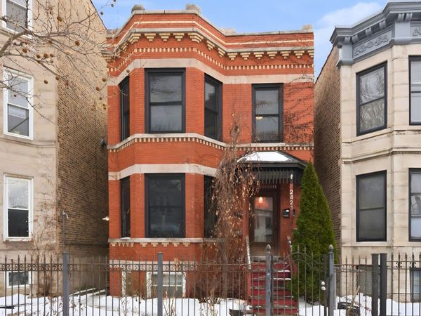 2421 N Washtenaw Avenue, Chicago, IL 60647