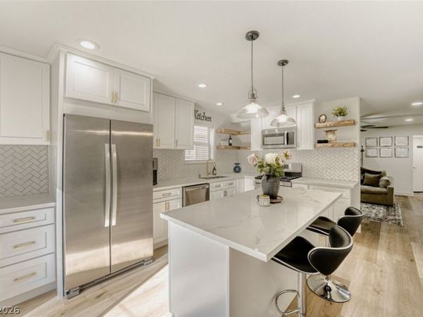 8005 Draco Circle, Unit 101, Las Vegas, NV 89128