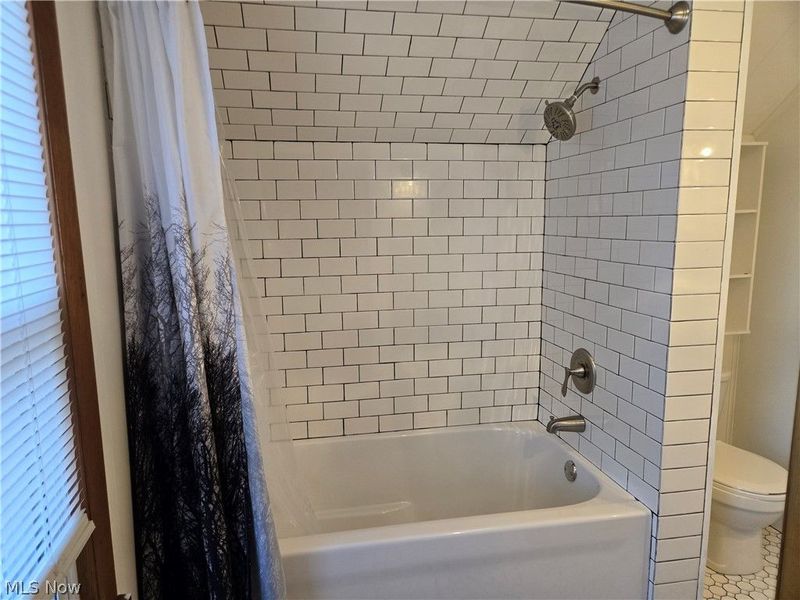 1108 N Walnut Street, Dover, OH 44622 Photo 12