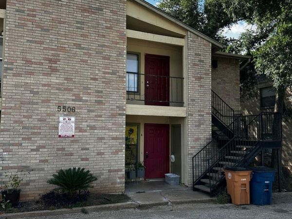 5506 Rose Hill CIR, Unit B, Austin, TX 78745