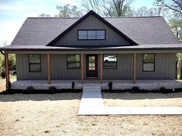 11726 West Green Hill Rd, Smithville, TN 37166