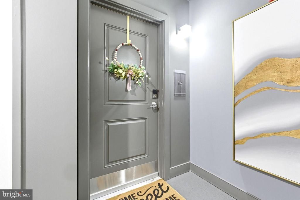 102 SAINT IVES PLACE, OXON HILL, MD 20745