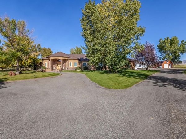 923 Vista Court, Grand Junction, CO 81506