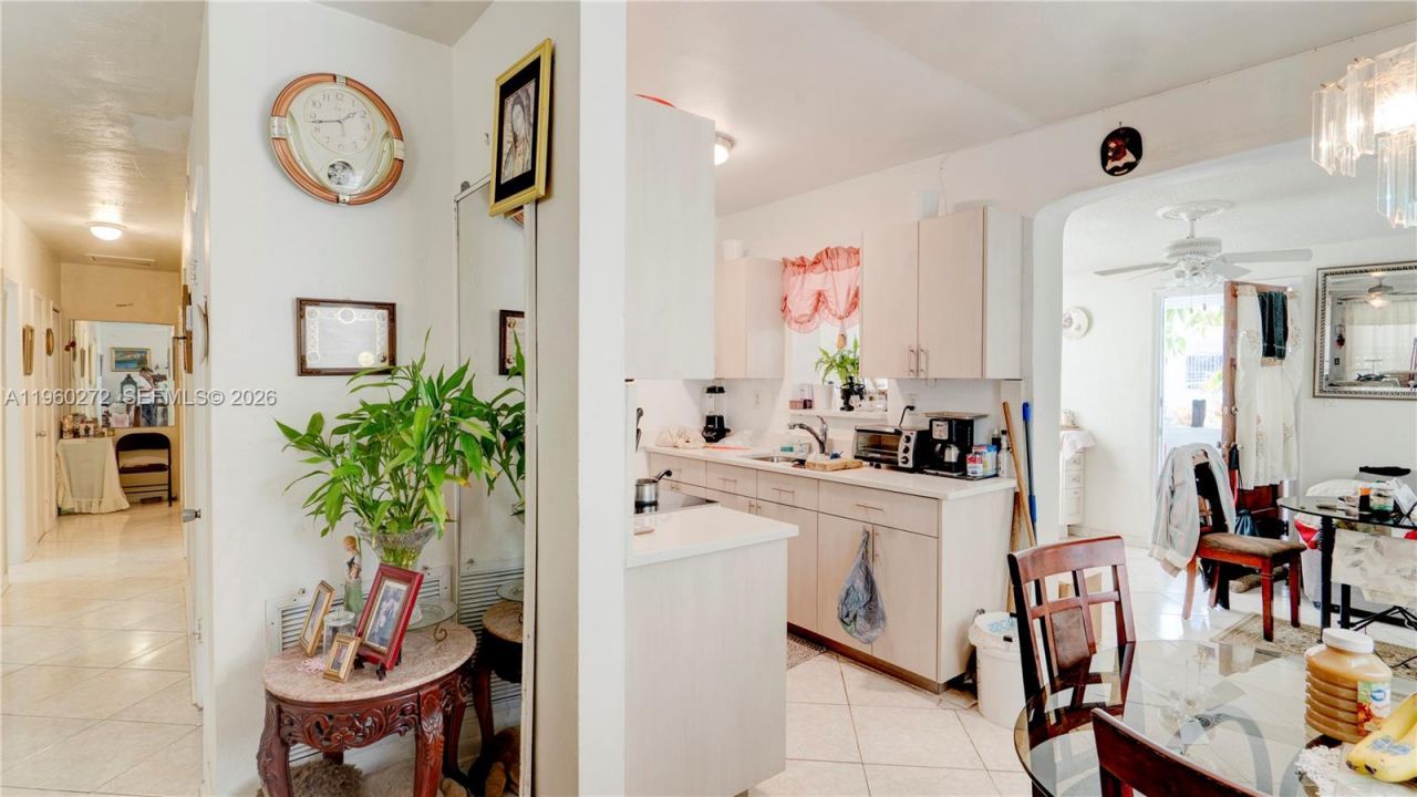 15700 NE 15th Pl, North Miami Beach, FL 33162 Photo