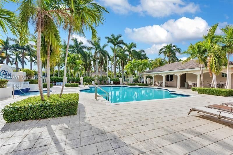 5725 NW 114th Path, Unit 106, Doral, FL 33178 Photo