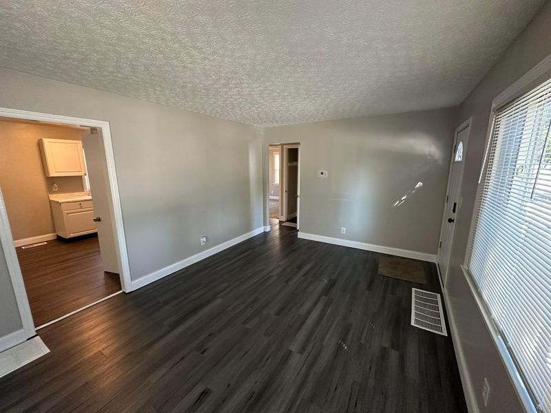 3035 Audubon Road, Columbus, OH 43224 Photo 7