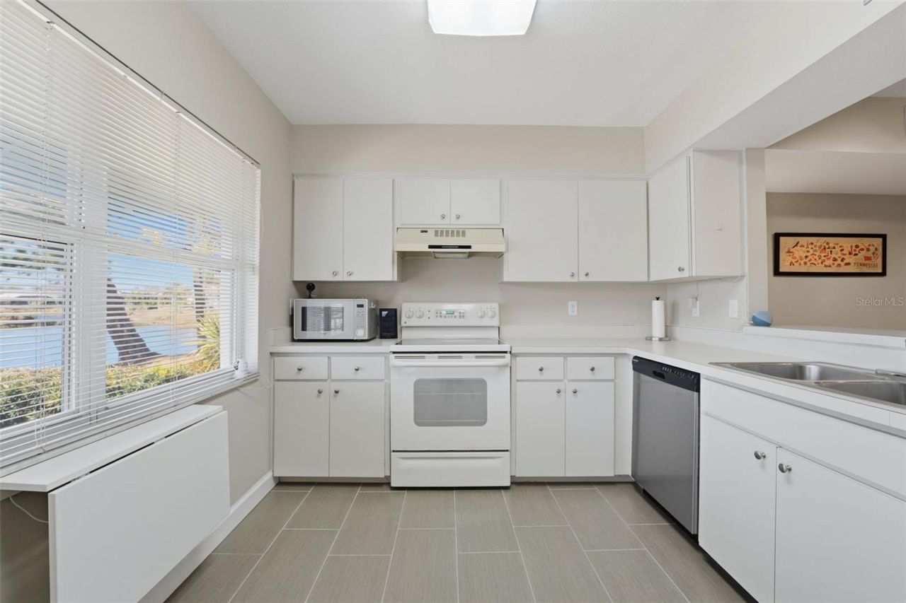 304 108th Street W, Unit 110, Bradenton, FL 34209 Photo