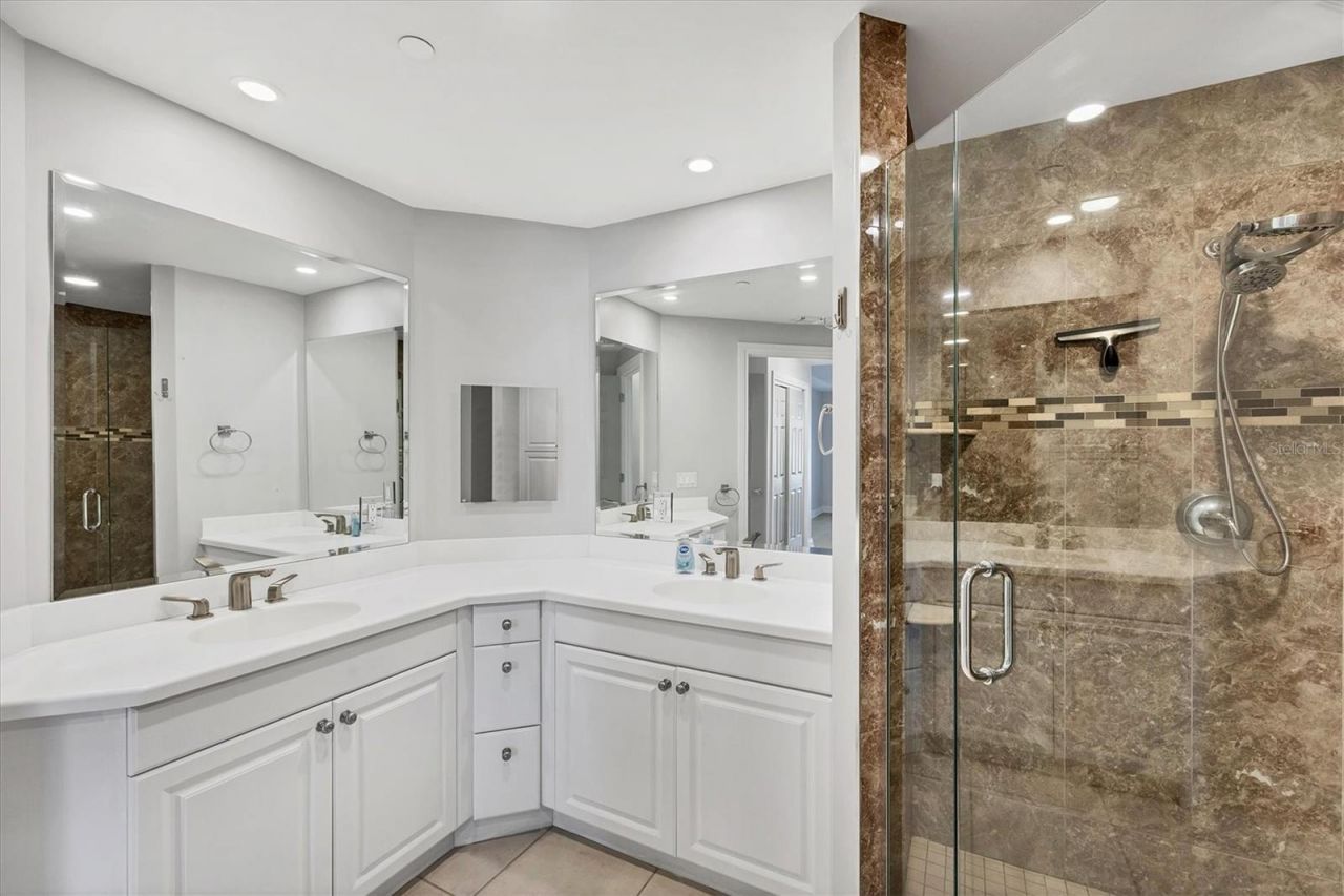 8111 Lakewood Main Street, Unit 207, Lakewood Ranch, FL 34202 Photo