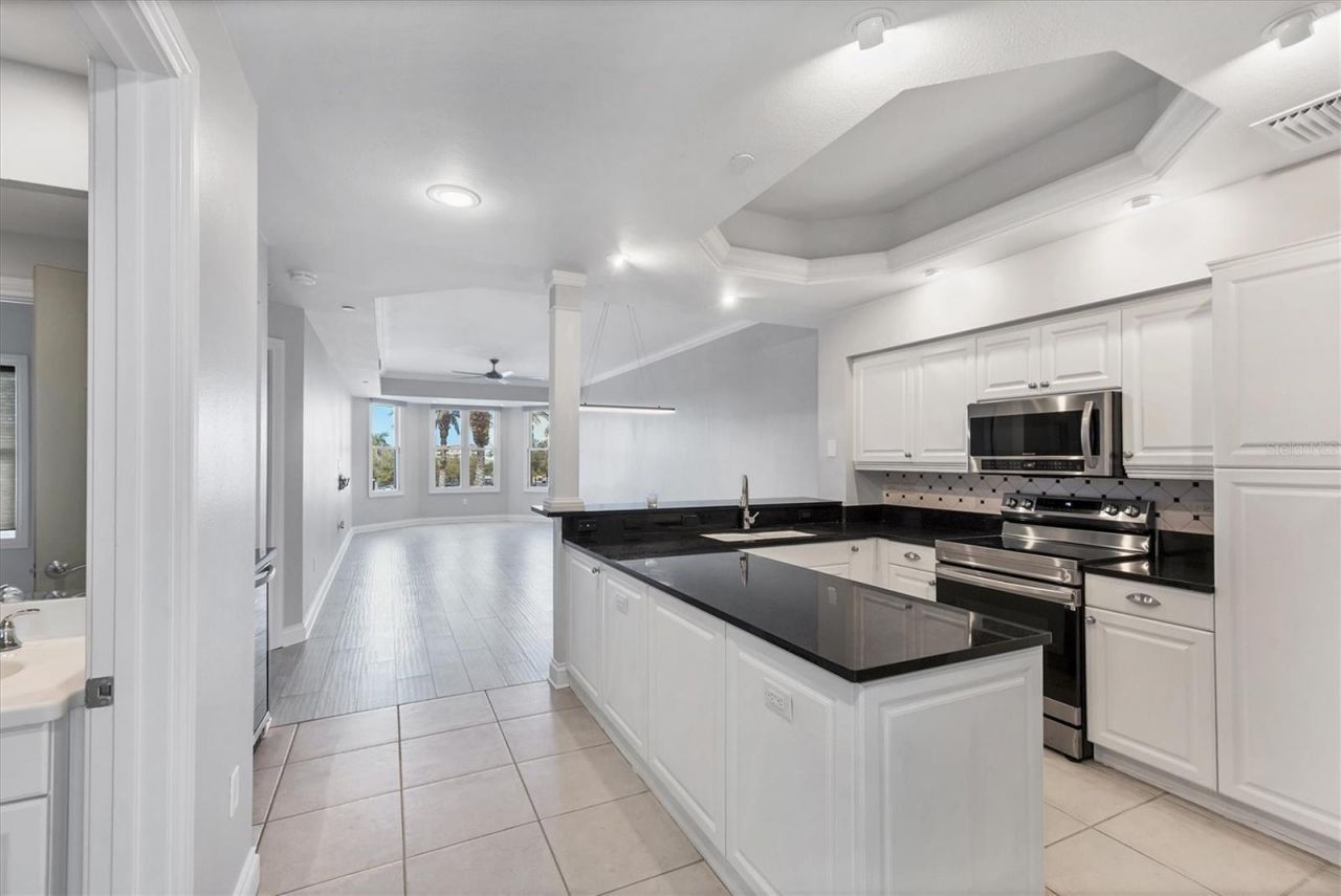 8111 Lakewood Main Street, Unit 207, Lakewood Ranch, FL 34202 Photo