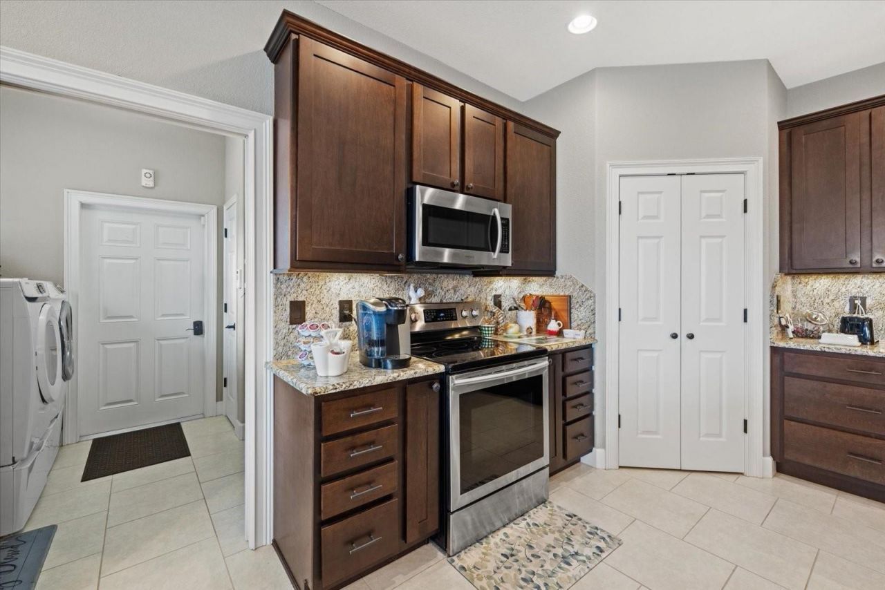 731 Eldorado Drive, Punta Gorda, FL 33950 Photo