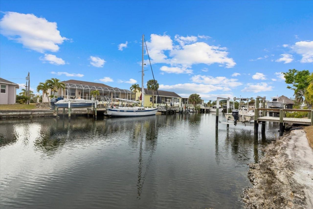 731 Eldorado Drive, Punta Gorda, FL 33950 Photo