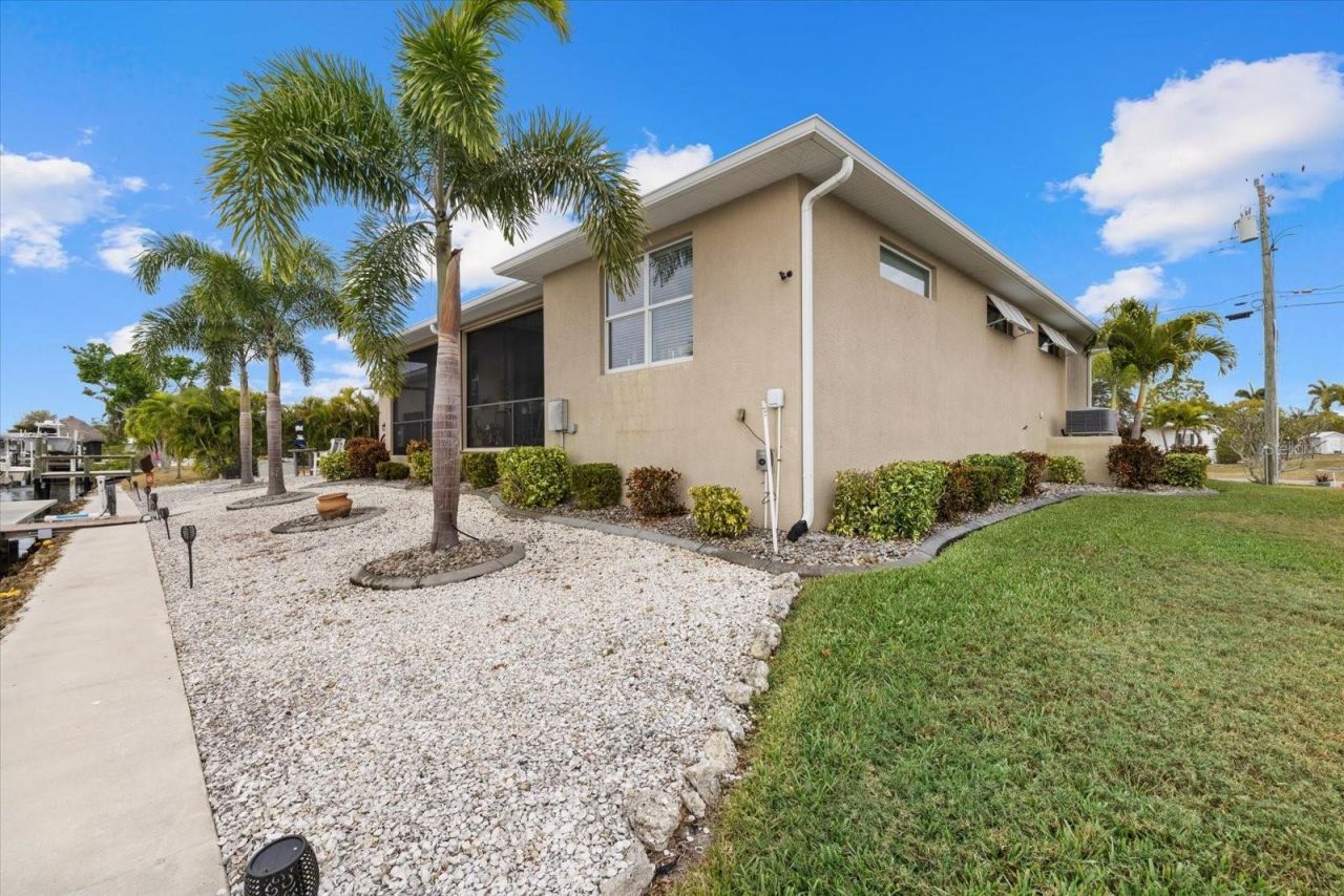 731 Eldorado Drive, Punta Gorda, FL 33950 Photo