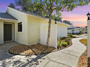 1 LAKE FOREST PLACE, PALM COAST, FL 32137