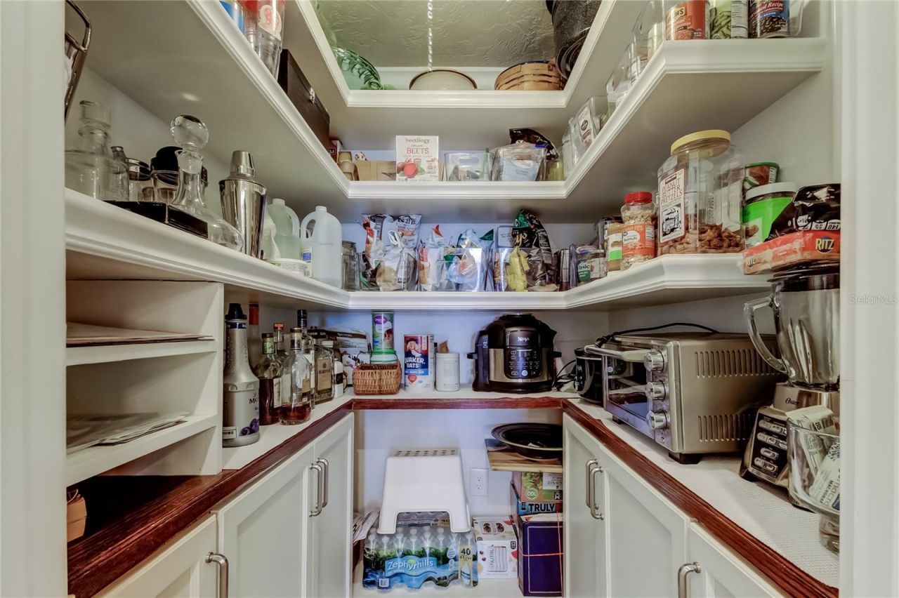 3835 48 Avenue S, Saint Petersburg, FL 33711 Photo