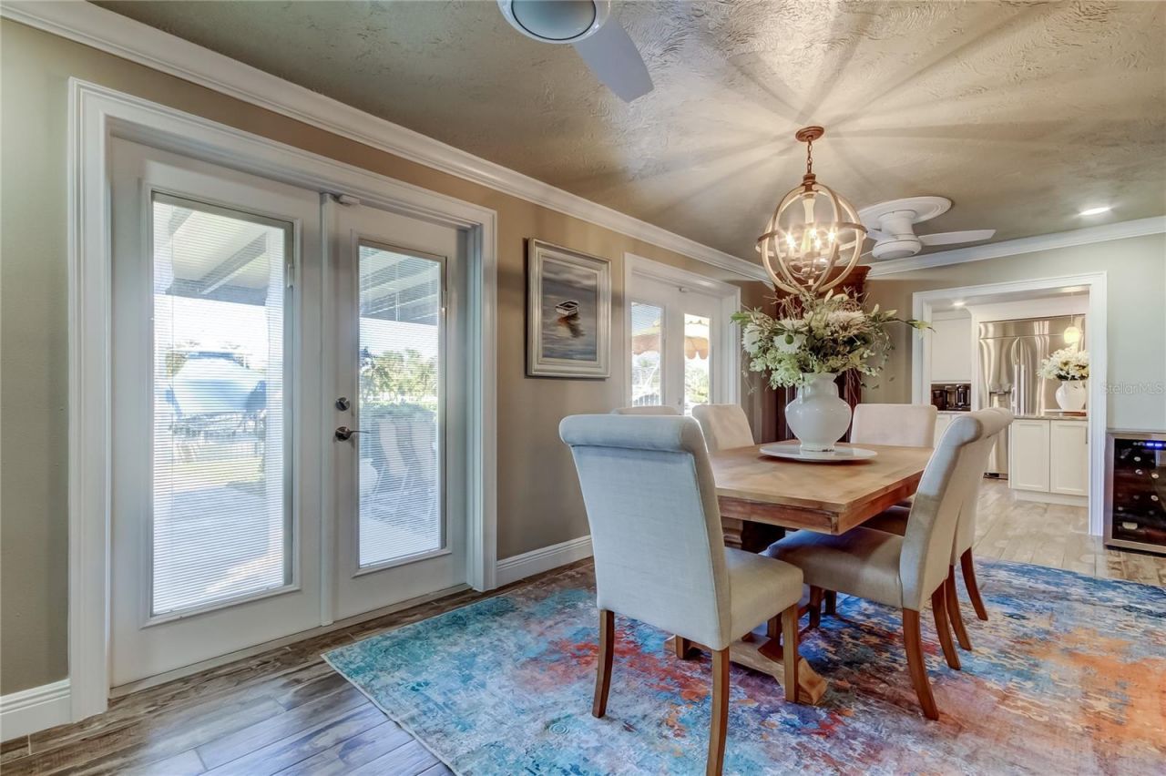 3835 48 Avenue S, Saint Petersburg, FL 33711 Photo