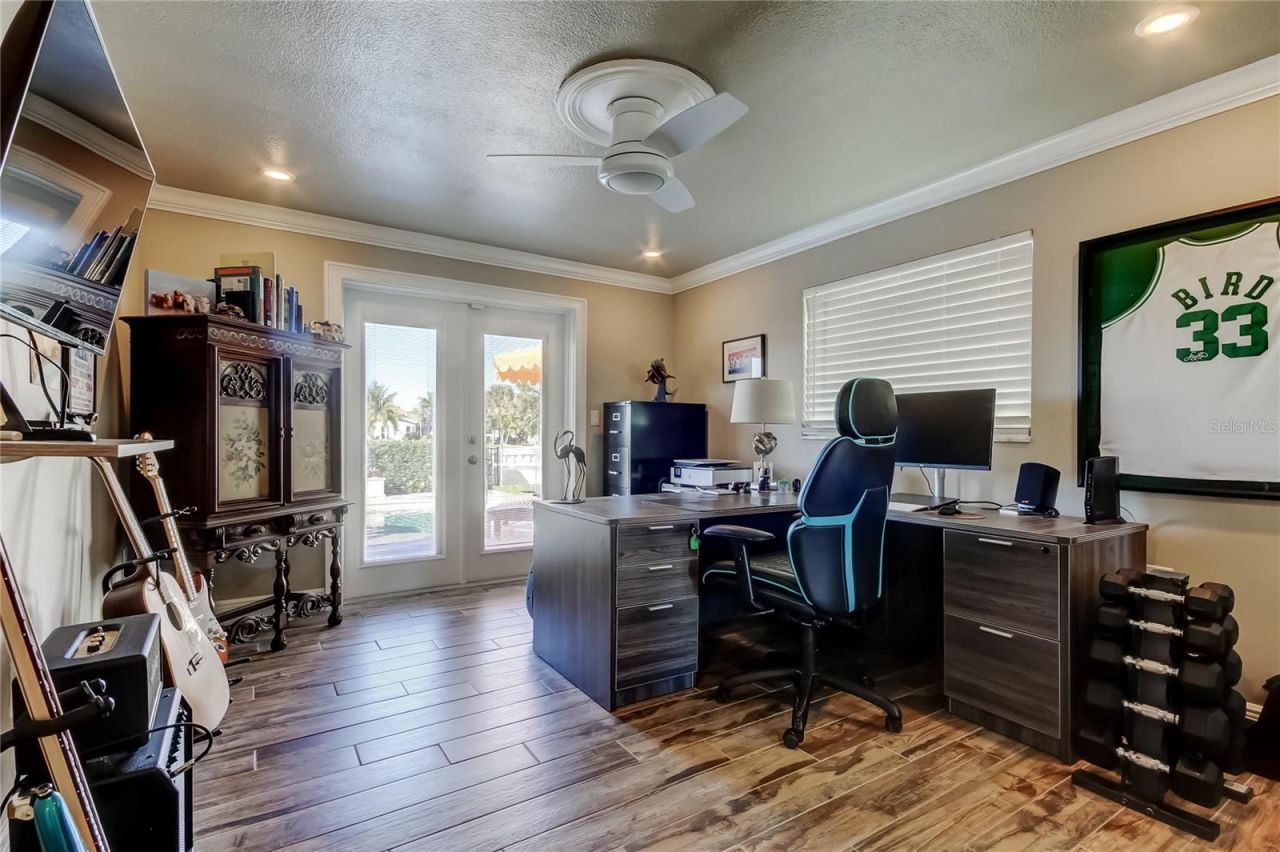 3835 48 Avenue S, Saint Petersburg, FL 33711 Photo