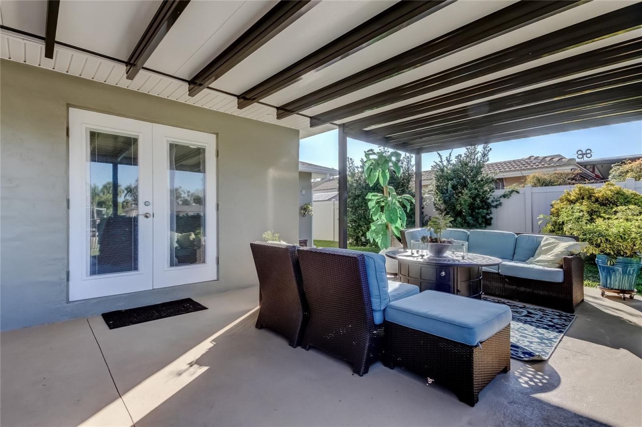 3835 48 Avenue S, Saint Petersburg, FL 33711 Photo