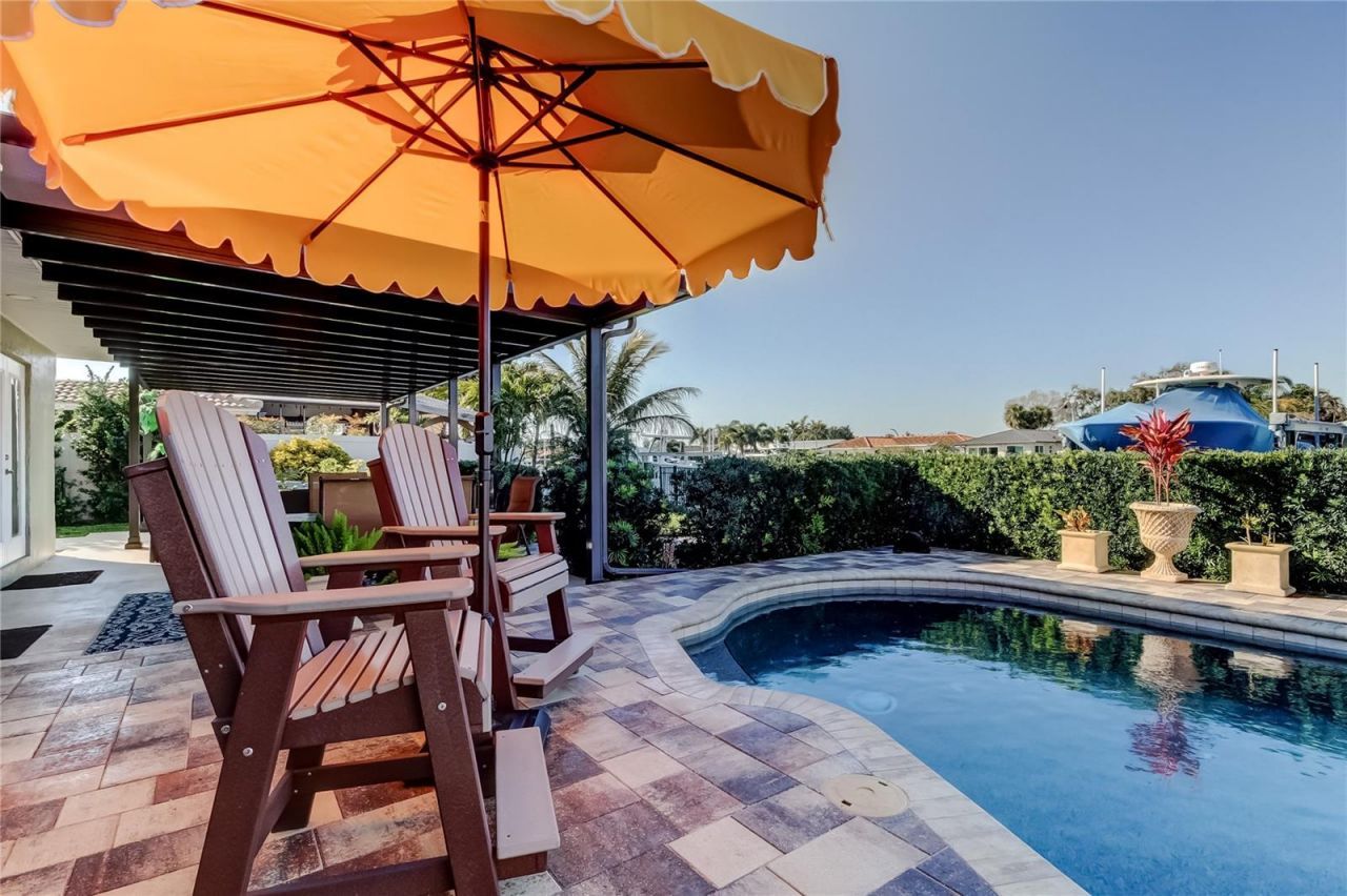 3835 48 Avenue S, Saint Petersburg, FL 33711 Photo