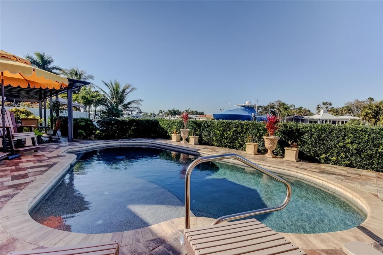 3835 48 Avenue S, Saint Petersburg, FL 33711 Photo