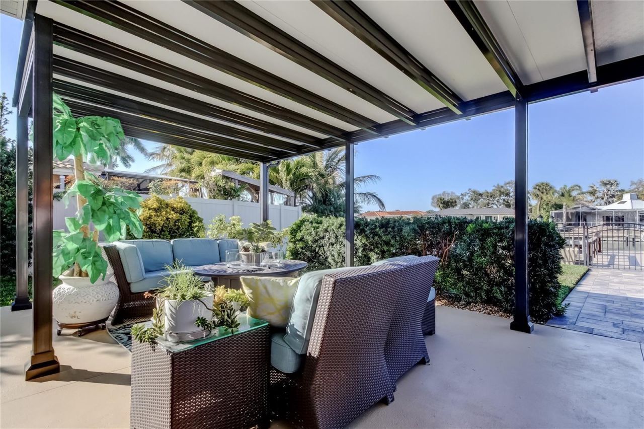 3835 48 Avenue S, Saint Petersburg, FL 33711 Photo