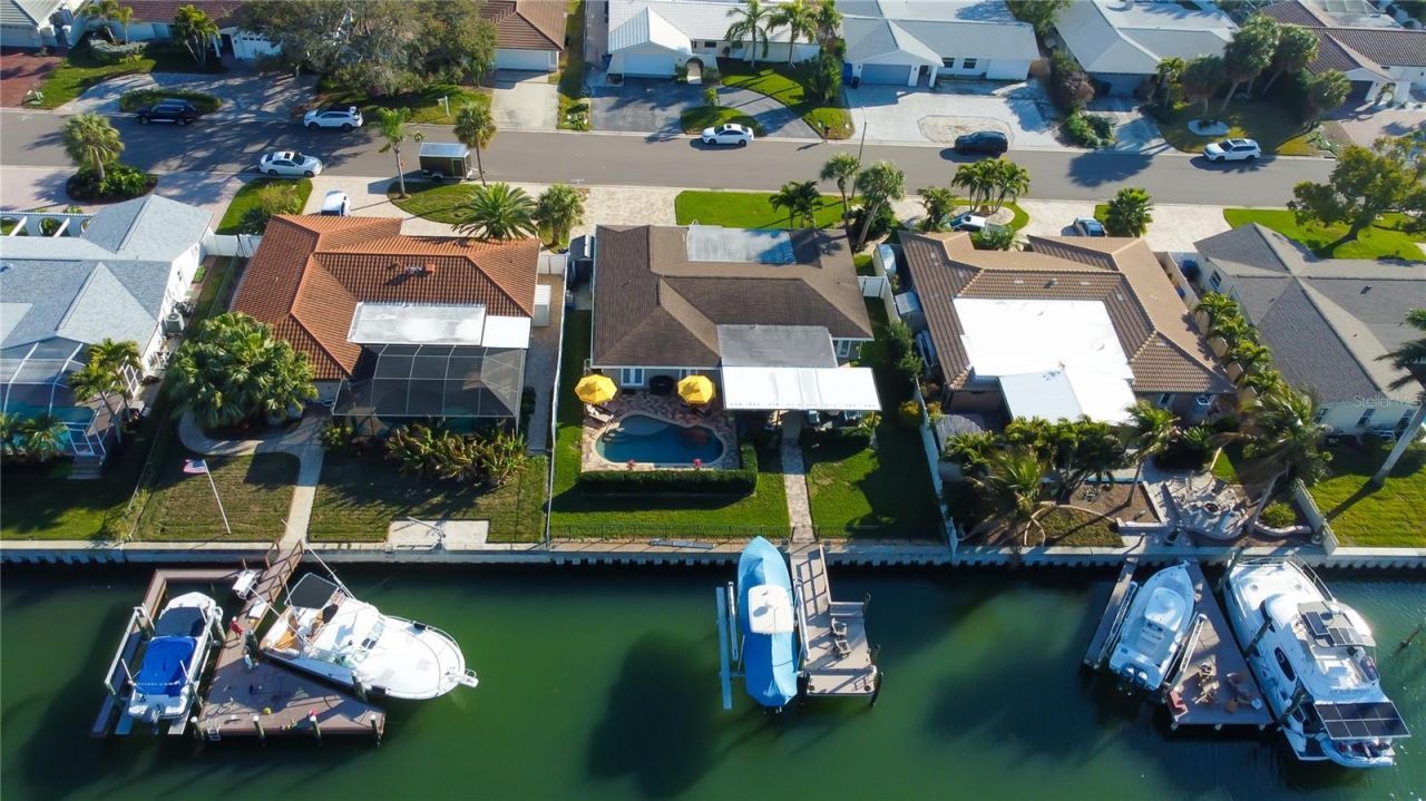 3835 48 Avenue S, Saint Petersburg, FL 33711 Photo