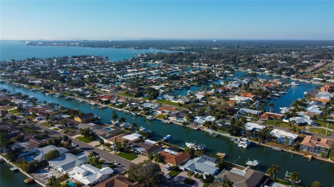 3835 48 Avenue S, Saint Petersburg, FL 33711 Photo