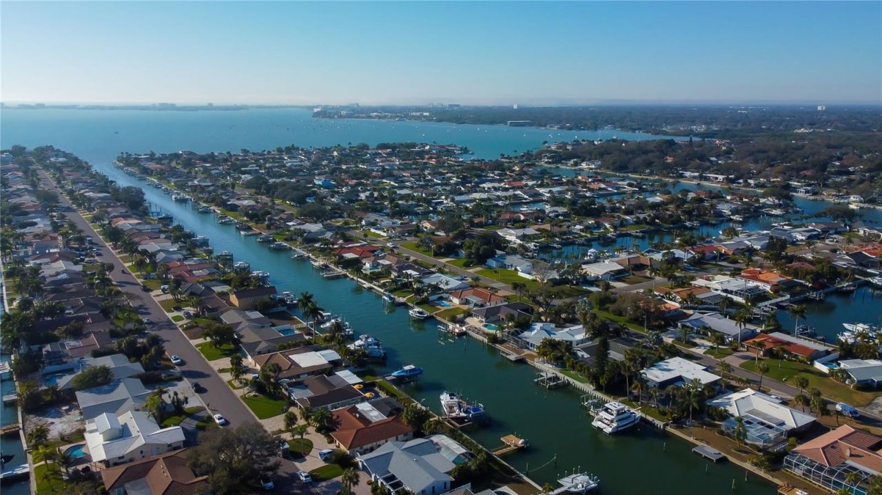 3835 48 Avenue S, Saint Petersburg, FL 33711 Photo