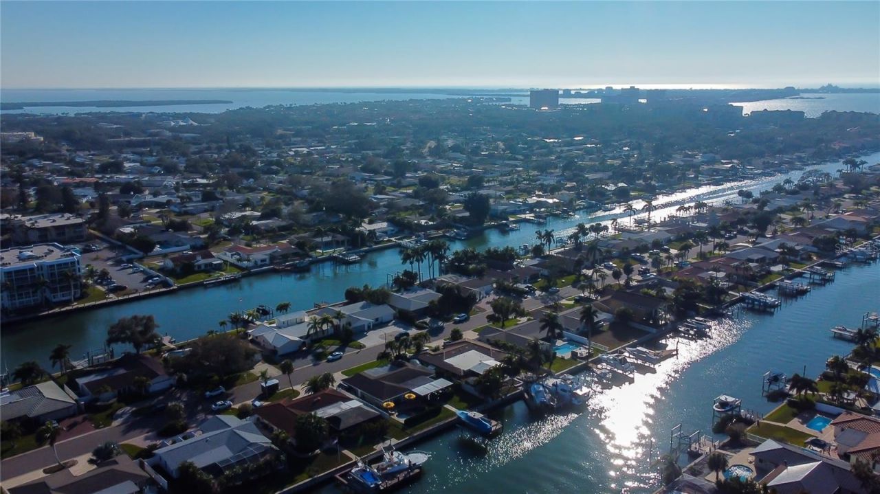 3835 48 Avenue S, Saint Petersburg, FL 33711 Photo