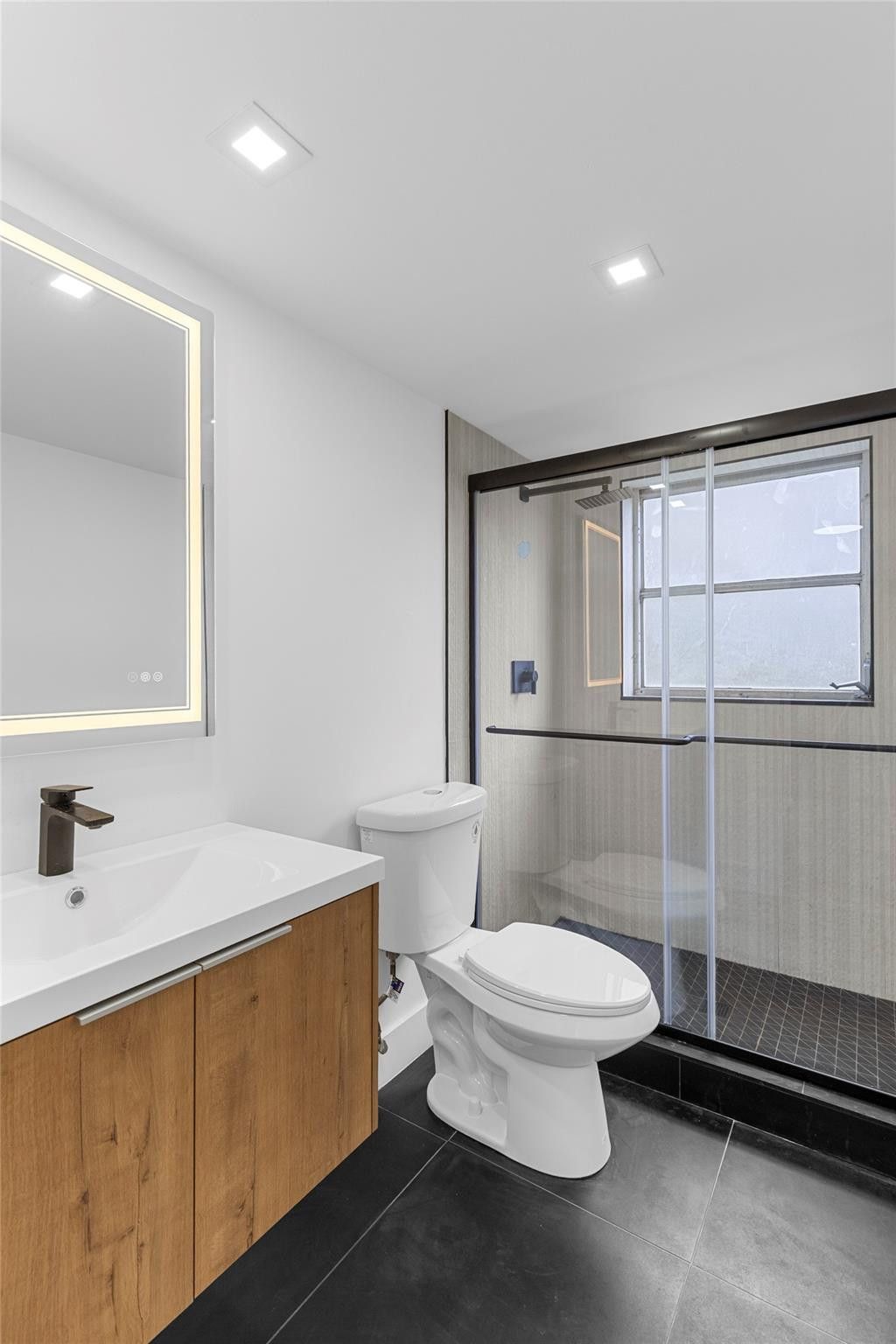 2800 N Palm Aire Drive, Unit 310, Pompano Beach, FL 33069 Photo