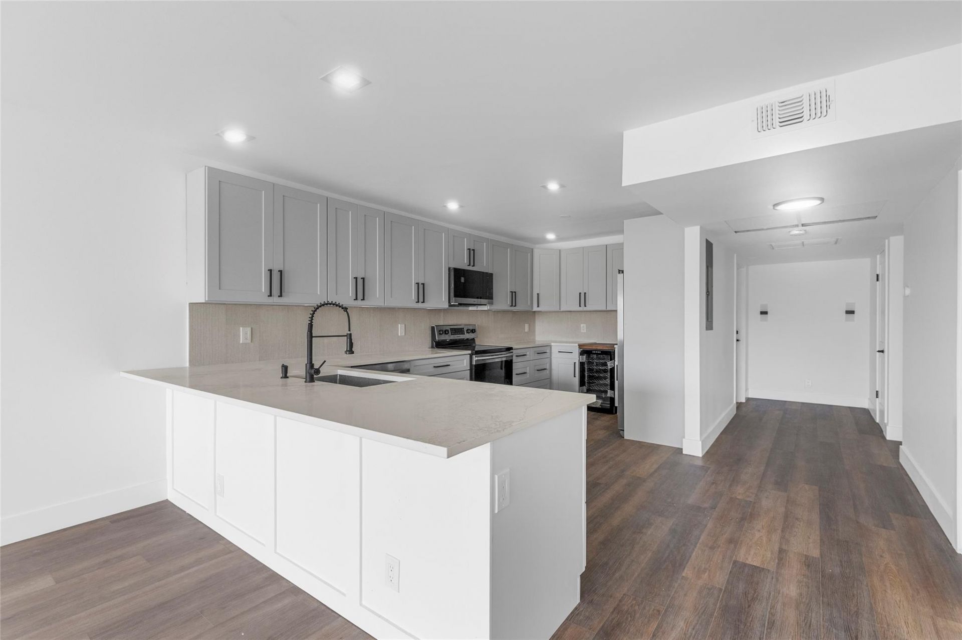 2800 N Palm Aire Drive, Unit 310, Pompano Beach, FL 33069 Photo