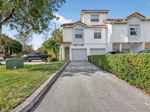 2044 Alta Meadows Lane, Unit 1801, Delray Beach, FL 33444