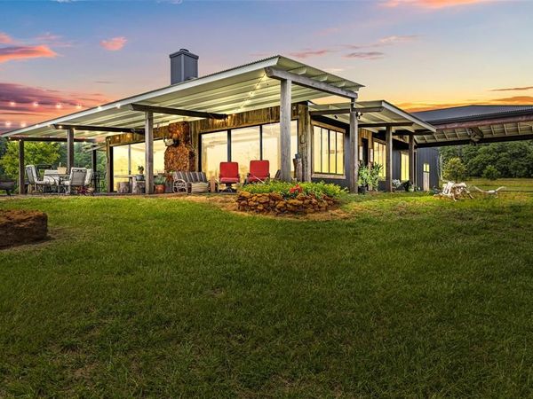 11476 FM 1716 , Henderson, TX 75652